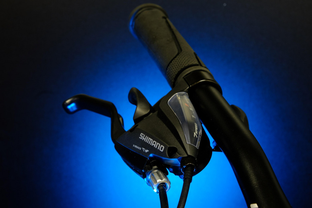 Lorak M-04 Prom Чёрно/Белый 21р (на рост 183-190)